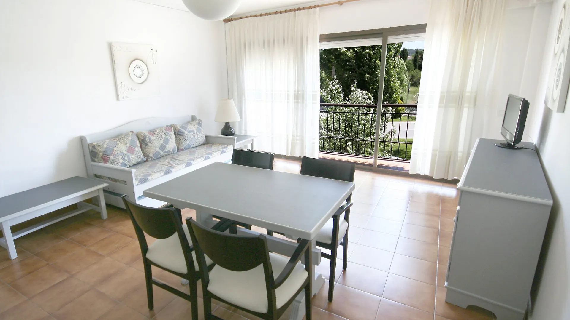 Residencial Super Stop Palafrugell 0*,